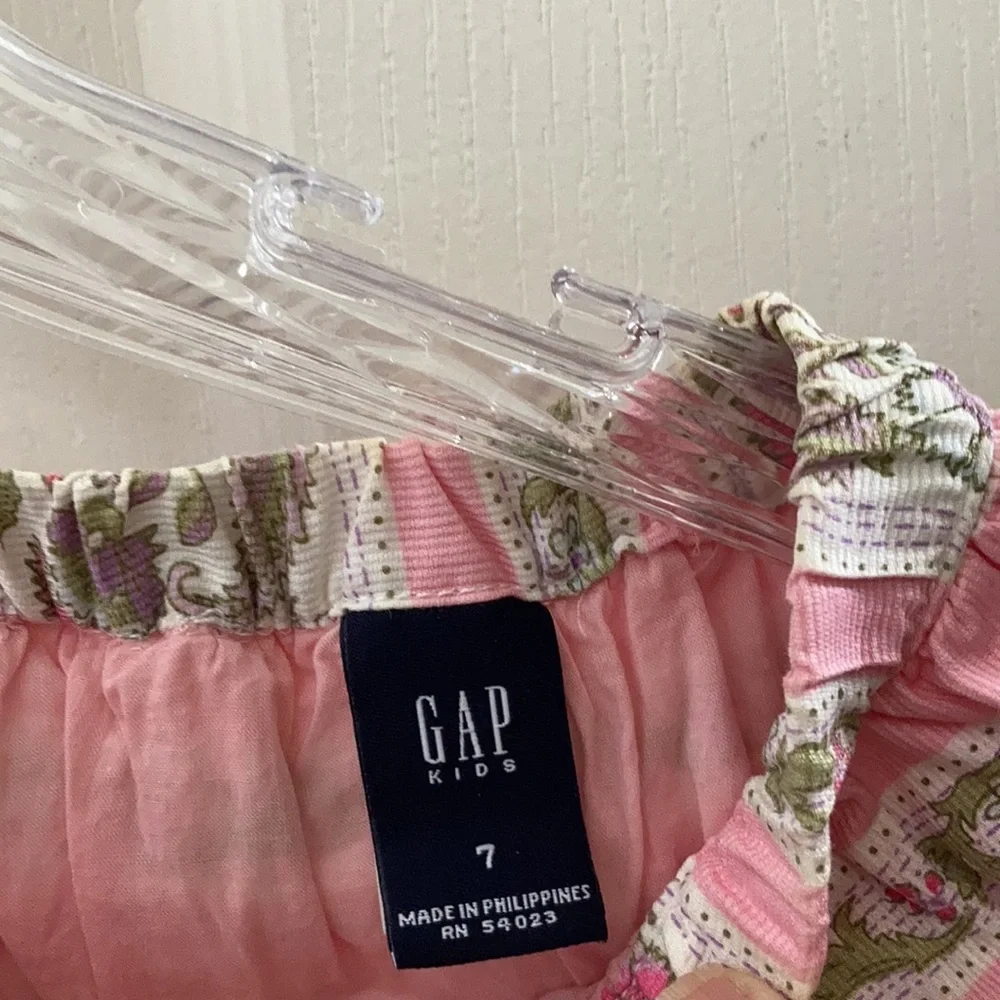 FINAL MARKDOWN Girls gap skirt 7